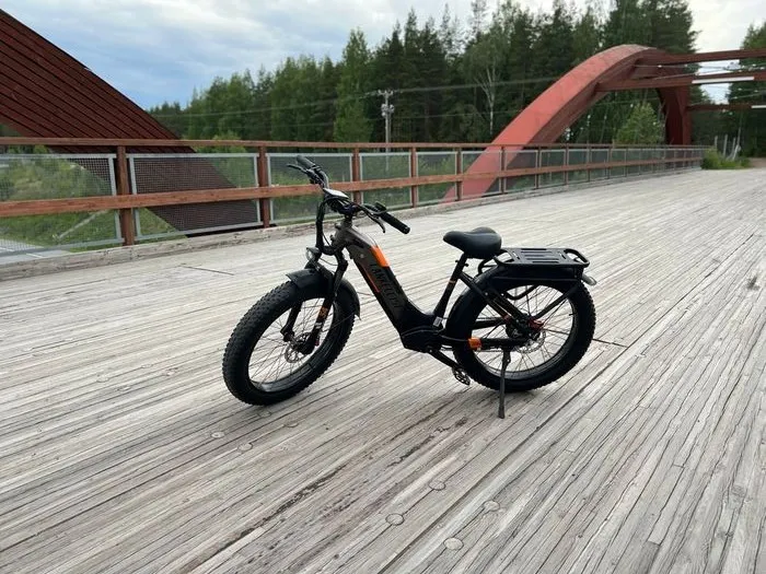 Lankeleisi MG600 Plus sähköpyörä